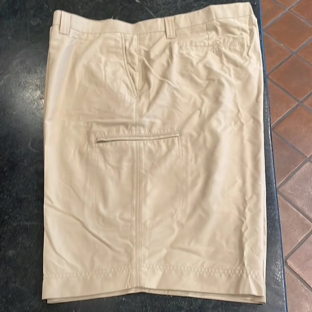 📦Callaway Off White Shorts Men’s 48B 📦